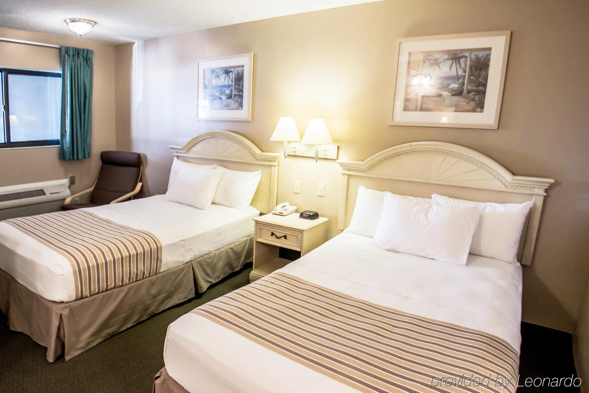 Rodeway Inn Forest City Ngoại thất bức ảnh